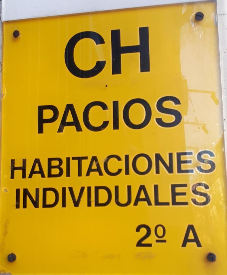 Hostal Pacios Madrid Eksteriør billede